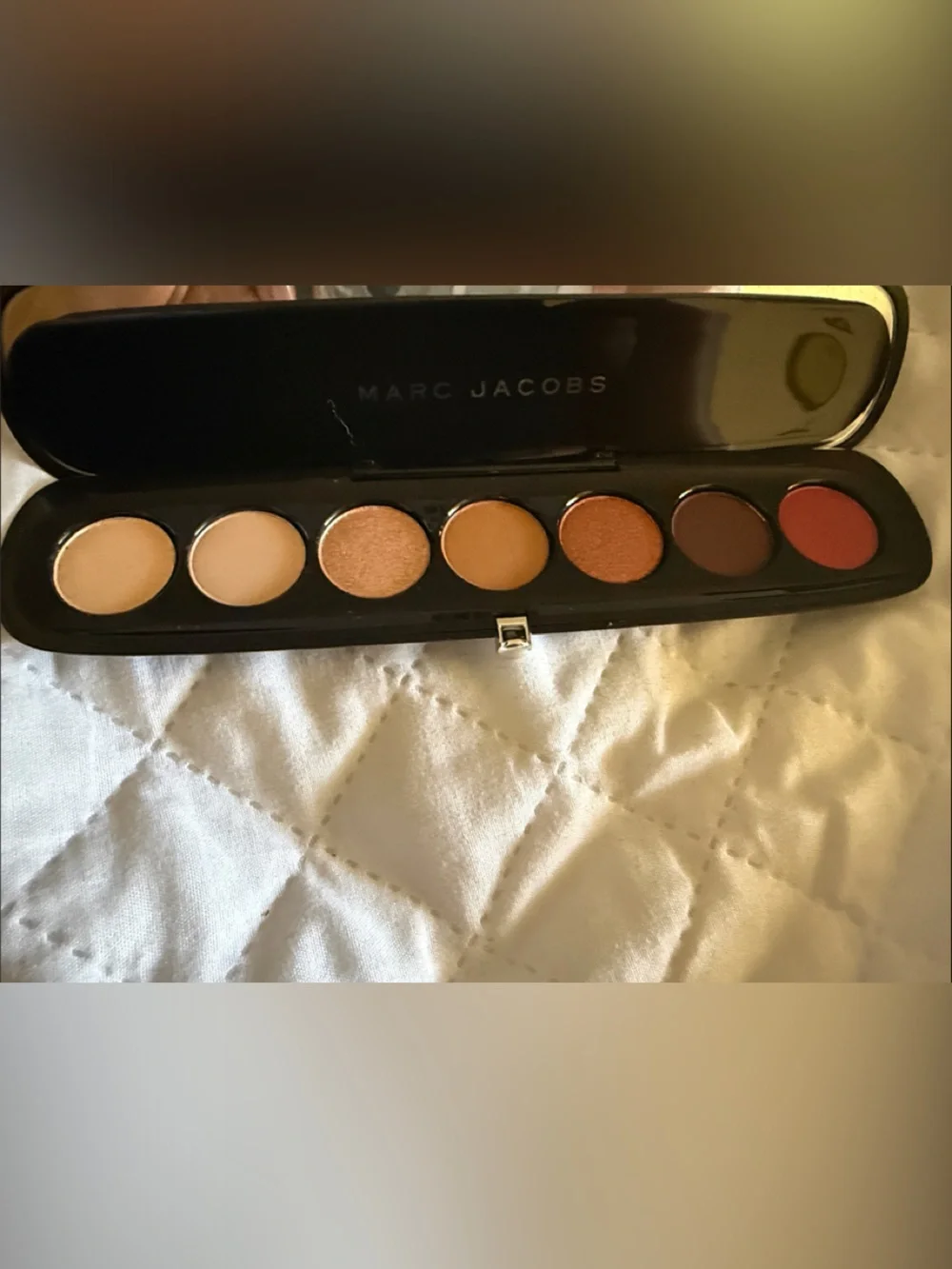 Marc Jacobs Eyeshadow Palette in Neutral Browns, Rose and Pink